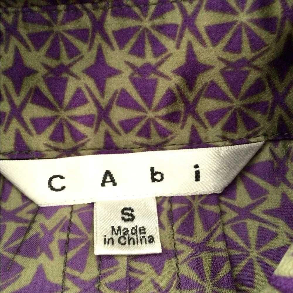 CABI Classic green and purple geometric print silk Blouse - Small - Picture 4 of 6